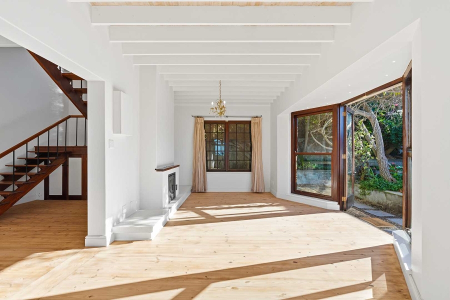 4 Bedroom Property for Sale in Kalk Bay Western Cape